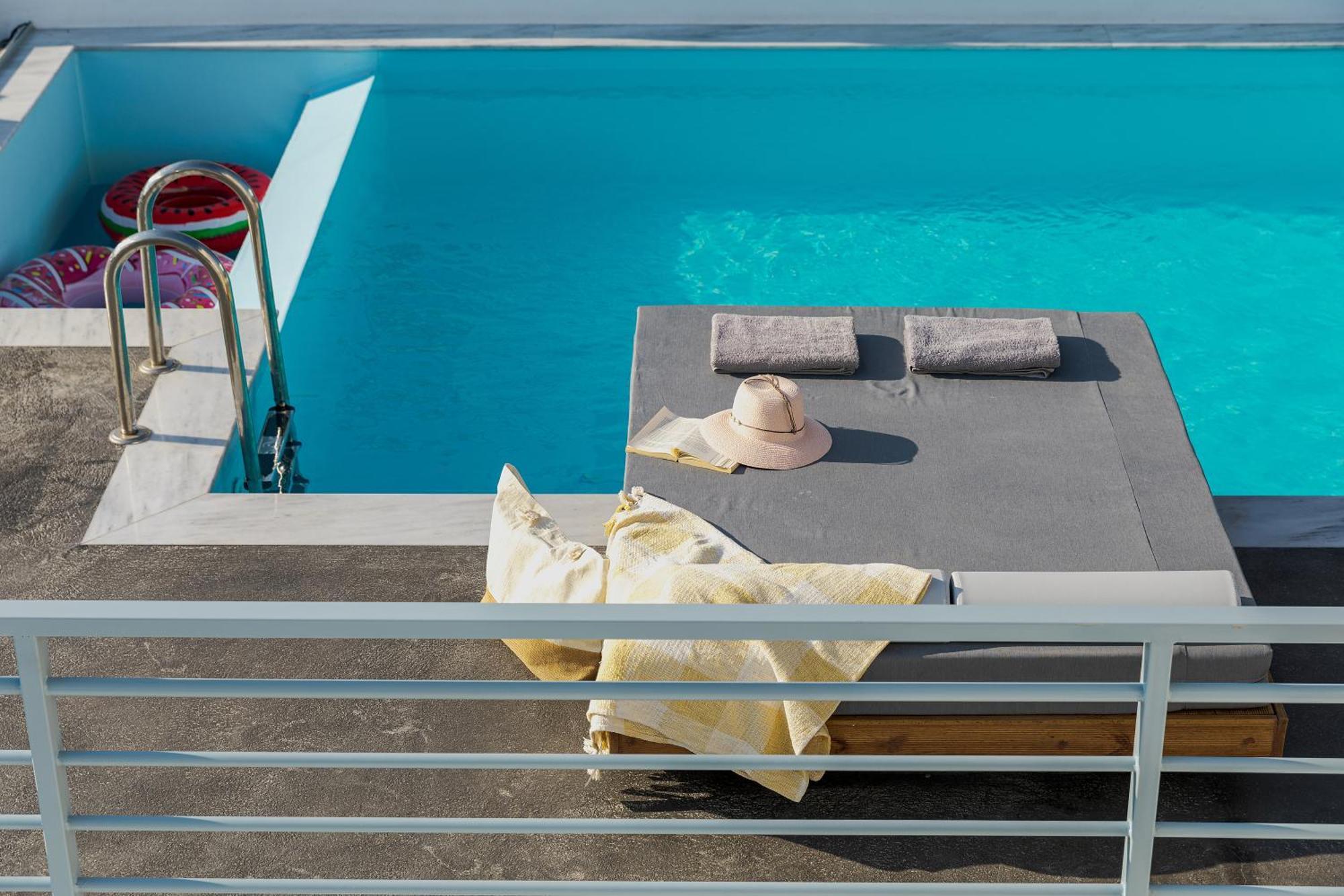 Blackstone Luxury Suites Emporio  Esterno foto